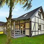 Nyaraló Holiday Studio With Terrace Jarosławiec