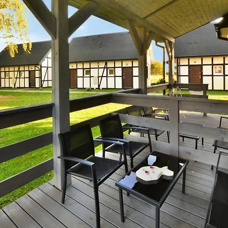 Vakantiehuis With Terrace *