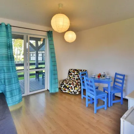 Holiday home With Terrace, Jaroslawiec
